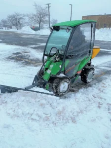 Avant Plow Picture